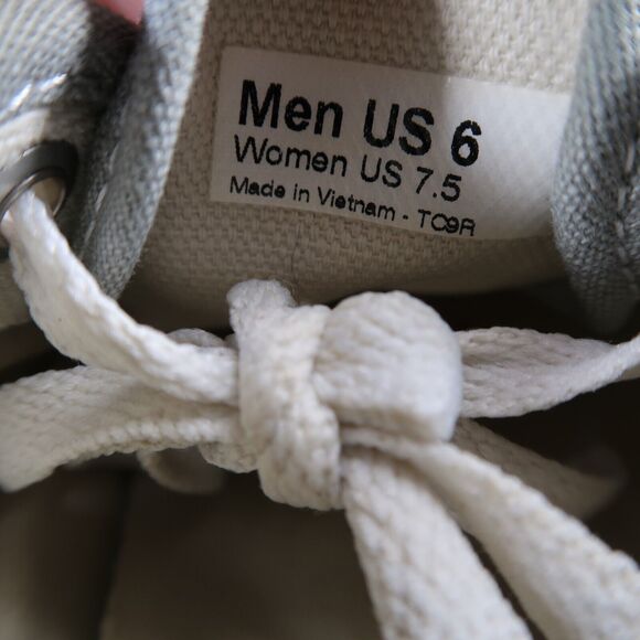 Vans Shoes Womens 7.5 Sneakers Authentic Low Skate Canvas Casual Active Lace Up - Picture 12 of 12